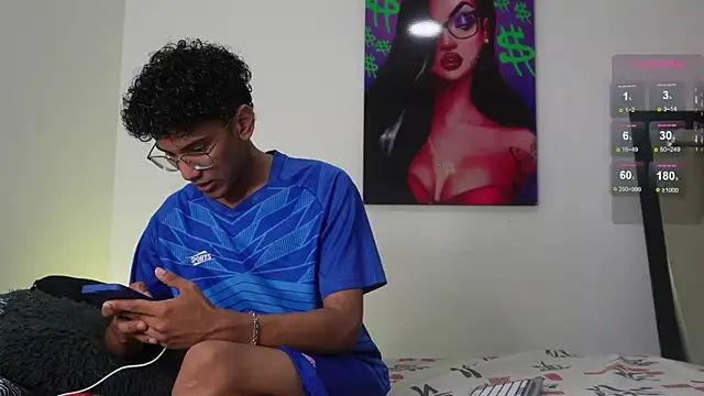 harrytwink18 online show from 12-04-24, 01:31