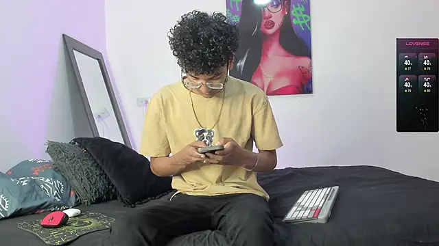 harrytwink18 online show from 01-29-25, 01:17