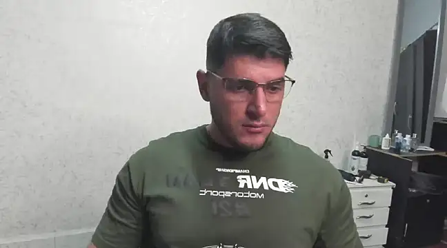 Snapshot of Teilor_Creed chatting on 02-03-25, 07:42 Teilor Creed online show from 02-03-25, 07:42