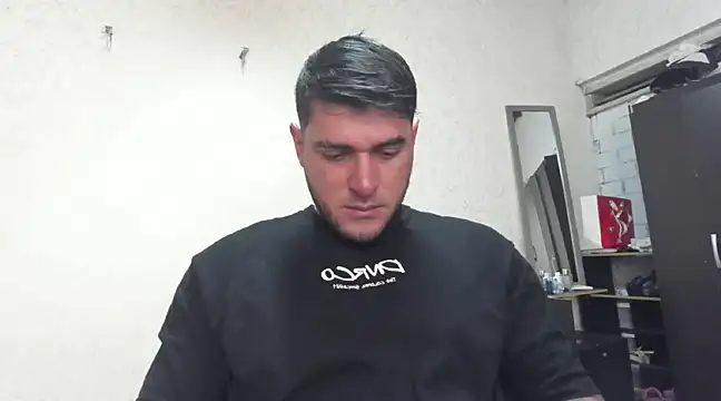 Snapshot of Teilor_Creed chatting on 02-05-25, 07:53 Teilor Creed online show from 02-05-25, 07:53