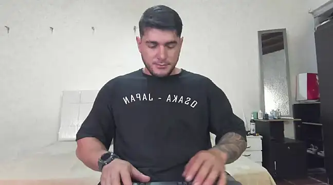 Snapshot of Teilor_Creed chatting on 02-06-25, 11:04 Teilor Creed online show from 02-06-25, 11:04