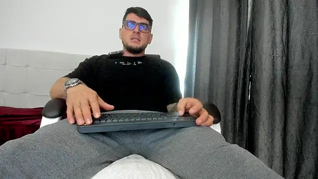 Snapshot of Teilor_Creed chatting on 11-01-25, 02:52 Teilor Creed online show from 11-01-25, 02:52