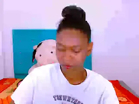 Snapshot of ladypussy69 chatting on 12-07-24, 11:51 ladypussy69 online show from 12-07-24, 11:51