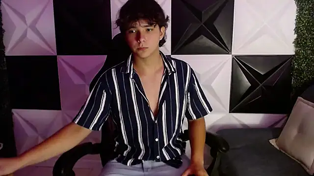 Dani cumboy online show from 01-20-25, 02:53