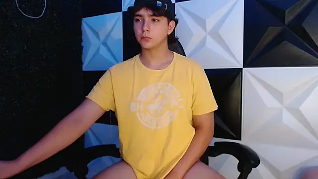 Dani cumboy online show from 02-27-25, 07:34