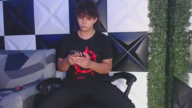 Dani cumboy online show from 03-15-25, 03:40