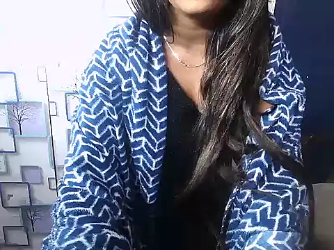 Hot Naina- online show from 12-01-24, 08:31