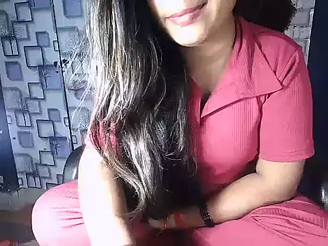Hot Naina- online show from 12-21-24, 06:12