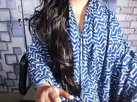 Hot Naina- online show from 01-24-25, 03:02