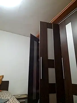 Snapshot of Evadesirex46 chatting on 11-19-25, 09:42 Evadesirex46 online show from 11-19-25, 09:42