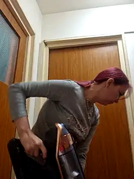 Evadesirex46 online show from 03-12-26, 11:05