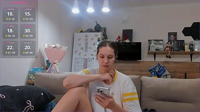 Girl alone home online show from 03-21-26, 01:05