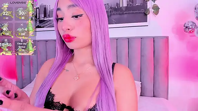 MandyWester online show from 12-18-24, 08:47