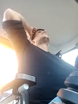 Snapshot of Adana1994 chatting on 12-19-24, 06:45 Adana1994 online show from 12-19-24, 06:45