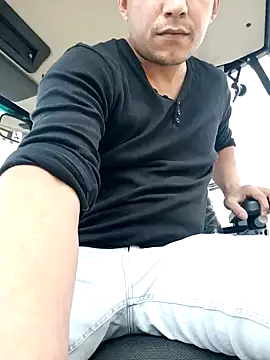 Snapshot of Adana1994 chatting on 12-26-24, 08:07 Adana1994 online show from 12-26-24, 08:07