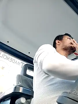 Snapshot of Adana1994 chatting on 01-20-25, 05:48 Adana1994 online show from 01-20-25, 05:48