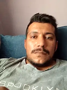 Snapshot of Adana1994 chatting on 10-03-25, 01:19 Adana1994 online show from 10-03-25, 01:19