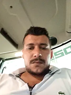 Snapshot of Adana1994 chatting on 10-22-25, 09:31 Adana1994 online show from 10-22-25, 09:31