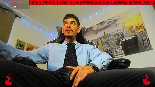 Snapshot of BRAYHAMBROWN chatting on 09-15-25, 10:21 BRAYHAMBROWN online show from 09-15-25, 10:21