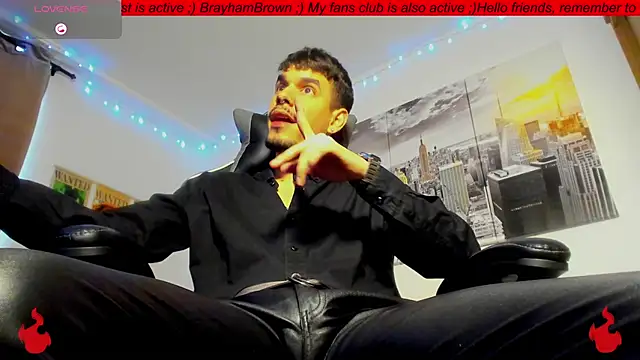 Snapshot of BRAYHAMBROWN chatting on 10-15-25, 09:26 BRAYHAMBROWN online show from 10-15-25, 09:26