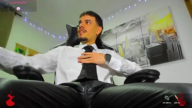 Snapshot of BRAYHAMBROWN chatting on 10-28-25, 03:43 BRAYHAMBROWN online show from 10-28-25, 03:43