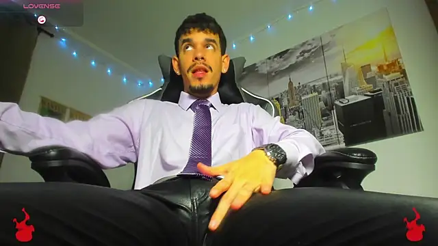 Snapshot of BRAYHAMBROWN chatting on 11-08-25, 02:12 BRAYHAMBROWN online show from 11-08-25, 02:12