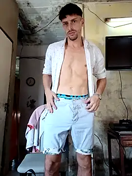 Snapshot of puak6666 chatting on 01-30-25, 02:36 puak6666 online show from 01-30-25, 02:36