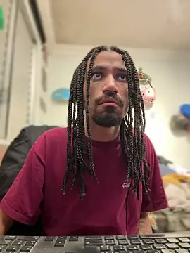 Snapshot of hotcamboy420 chatting on 12-13-24, 05:38 hotcamboy420 online show from 12-13-24, 05:38