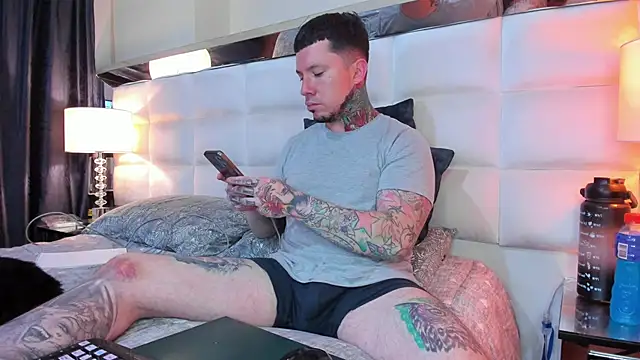 Adam tatto online show from 10-24-25, 02:19