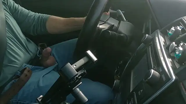 Snapshot of allenspuninfla chatting on 12-18-25, 03:18 allenspuninfla online show from 12-18-25, 03:18