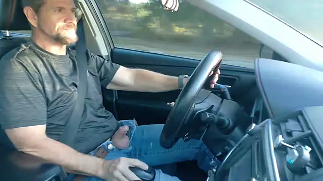 Snapshot of allenspuninfla chatting on 01-09-26, 01:14 allenspuninfla online show from 01-09-26, 01:14