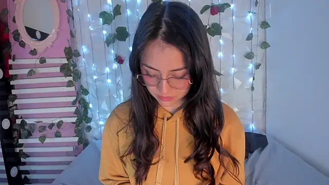 Sophy SmileSweet online show from 01-04-25, 02:46