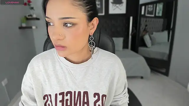 renee shelby  online show from 01-15-26, 07:50