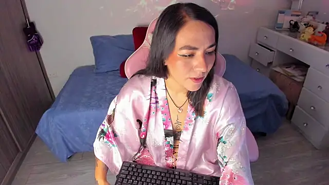 Snapshot of Sofi_Martinezz0 chatting on 09-24-25, 01:20 Sofi Martinezz0 online show from 09-24-25, 01:20