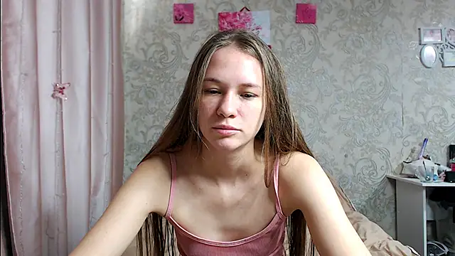 Snapshot of leila_bambi_ chatting on 10-09-25, 06:22 leila bambi online show from 10-09-25, 06:22