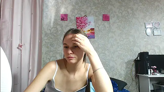 Snapshot of leila_bambi_ chatting on 11-03-25, 07:20 leila bambi online show from 11-03-25, 07:20