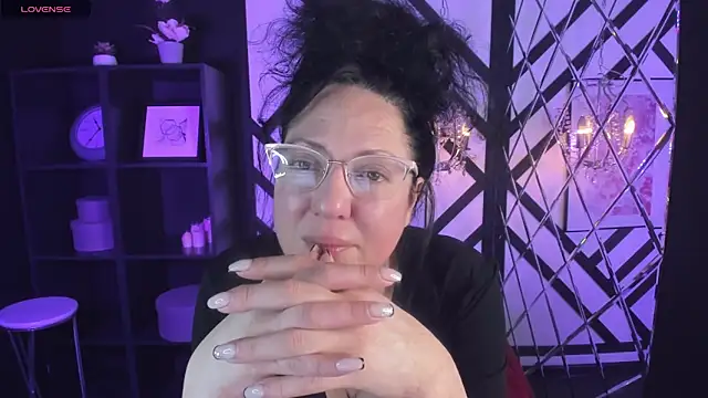 Anita Muse online show from 03-05-25, 09:04