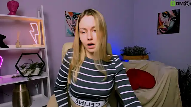 mary mooore online show from 02-04-25, 02:32
