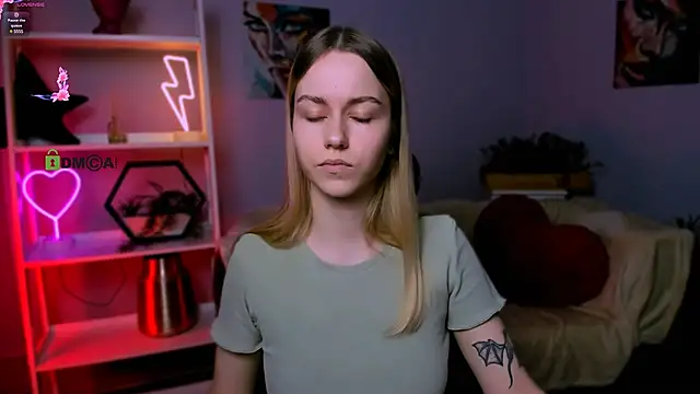 mary mooore online show from 03-07-25, 08:22