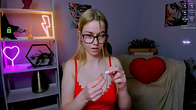 mary mooore online show from 03-22-25, 02:16