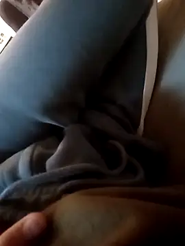 Snapshot of NudeYogaBoy chatting on 12-28-24, 11:09 NudeYogaBoy online show from 12-28-24, 11:09