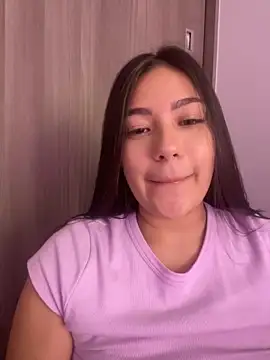 Latina vanessa online show from 01-18-25, 03:20