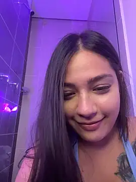 Latina vanessa online show from 02-04-25, 01:34