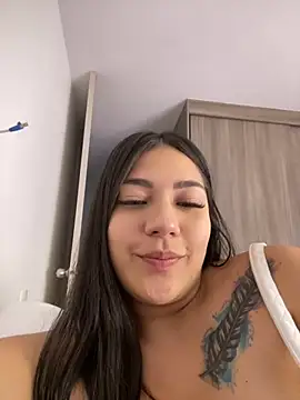 Latina vanessa online show from 02-16-25, 11:16
