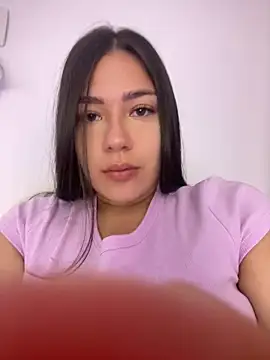 Latina vanessa online show from 02-24-25, 01:24