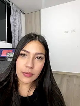 Latina vanessa online show from 09-10-25, 02:33