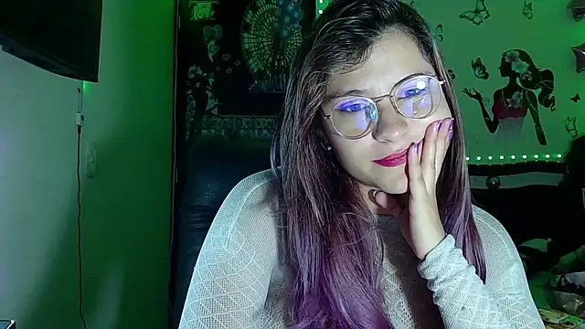 Elith 20 online show from 10-14-25, 04:57