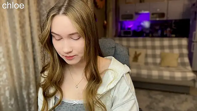 ChloeMillerMeow online show from 11-01-25, 08:33