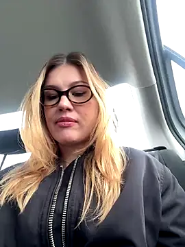 RinaCat online show from 10-23-25, 05:40