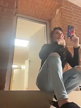 Snapshot of SexyNunn chatting on 10-31-25, 01:34 SexyNunn online show from 10-31-25, 01:34